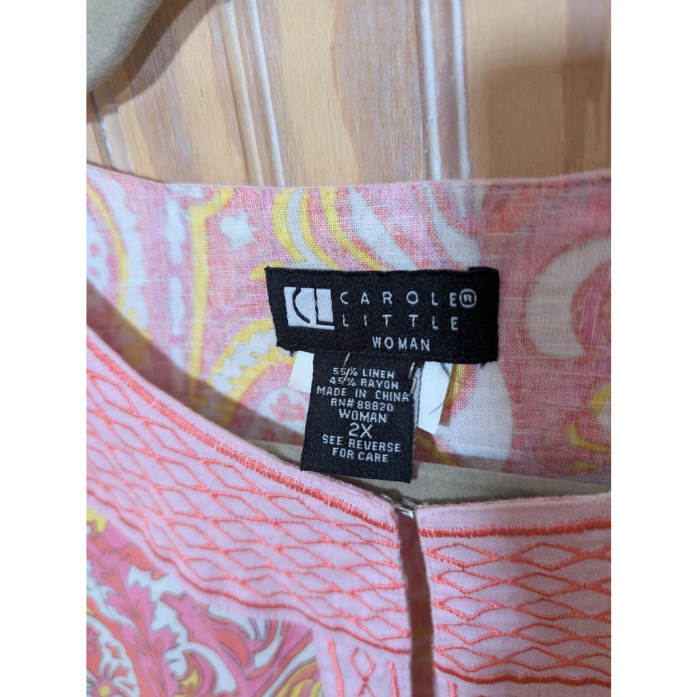 NWOT Women's Plus Size Top (2X) Pink Floral Paisley w/ Embroidered Neckline - Picture 3 of 6
